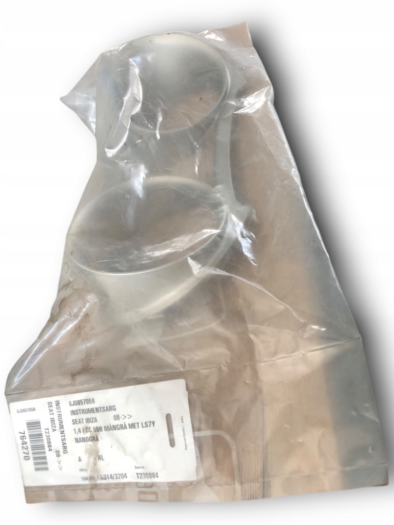 фото №1, Seat ibiza рамка спидометра защита 6j0857059