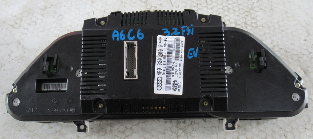 фото №6, Audi a6 c6 счетчик приборная панель 3,2 fsi 4f0920900r