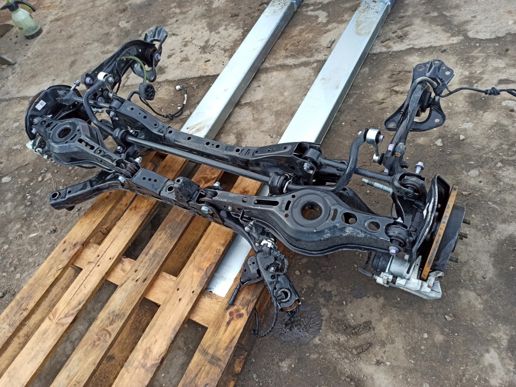 фото №4, Підвіска задні вісь багатоважільна підвіска lexus ux