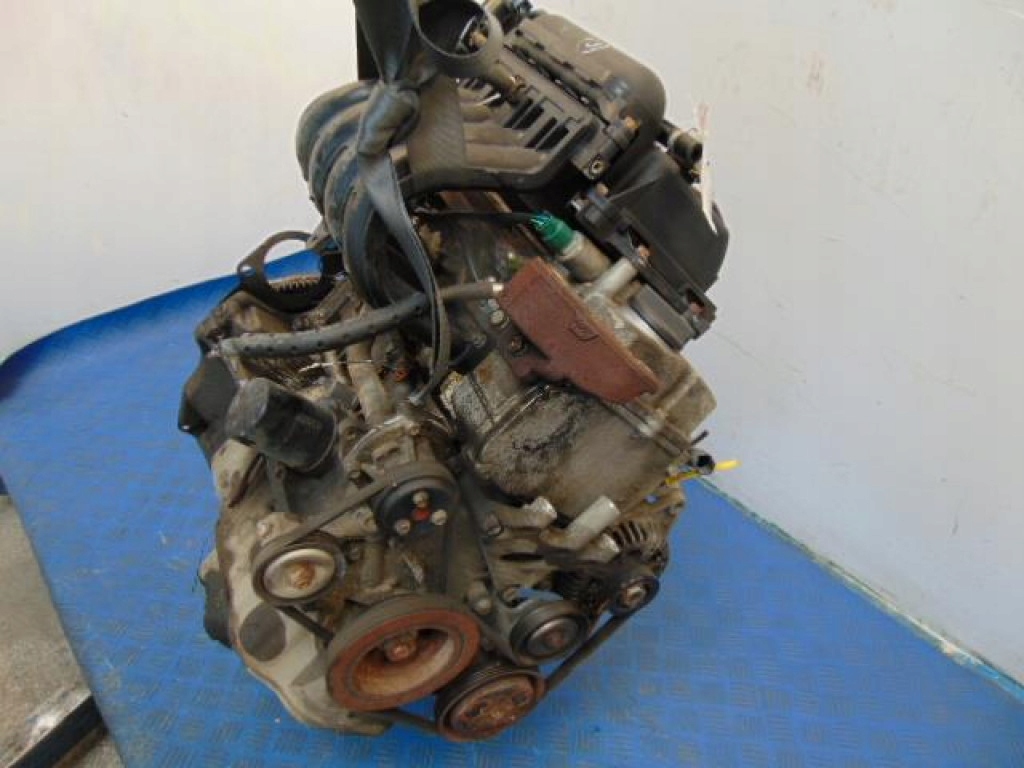 Nissan micra k12 1.4b двигатель kompletny код двигателя cg12de Недорого