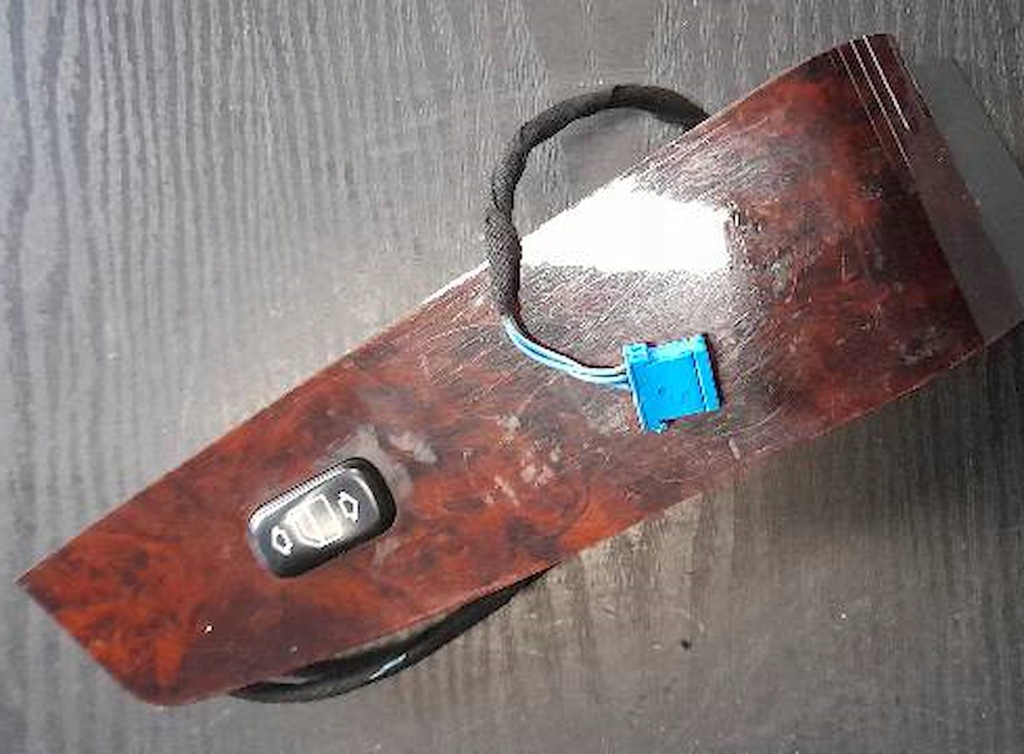 фото №1, Перемикач вікон правий перед daimlerchrysler s320