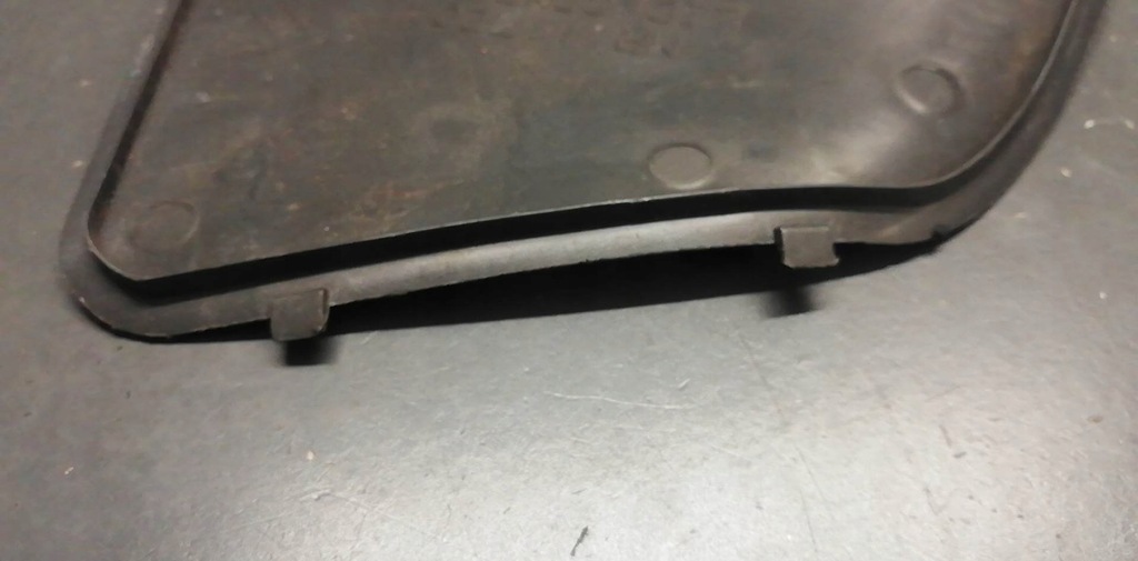 фото №6, Carisma 95-99 заглушка багажника права mr117204