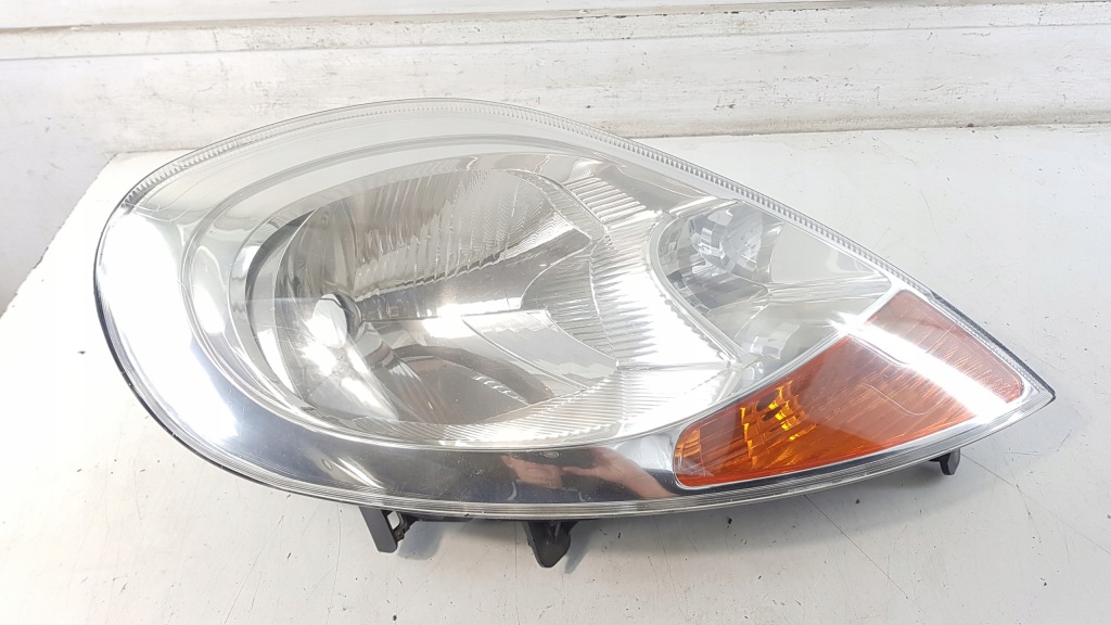 фото №3, Лампа права передня правий перед renault trafic 8200701353 2007-2014