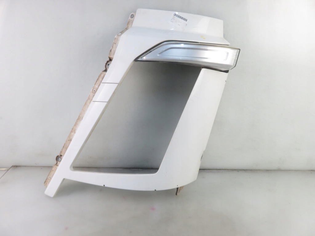 фото №1, Рамка лампы volvo fh ii 82884026 21874450