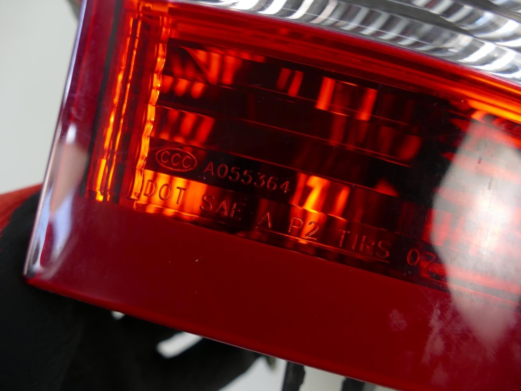 фото №3, Volvo xc60 i lift r-design лампа правый задняя правая задняя