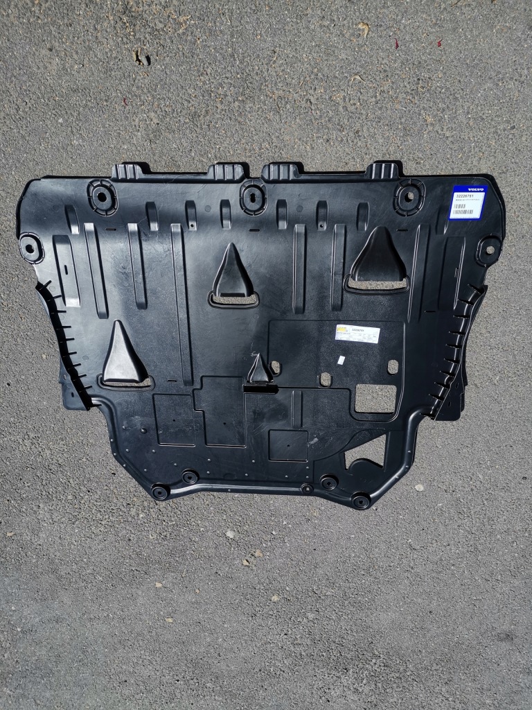 фото №1, Volvo xc40 18- плита защита pod двигатель двигателя 32226751