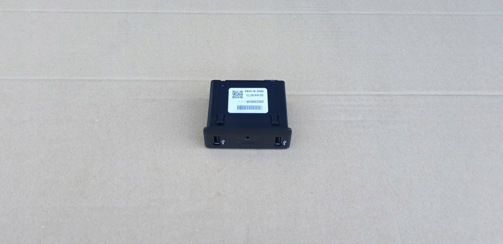 фото №1, Модуль port usb aux scenic iv kadjar megane 4 iv 280239853r