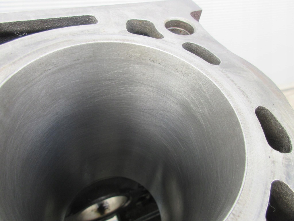 фото №10, Ford kuga i mk1 2.0 tdci 140km ufda блок двигателя