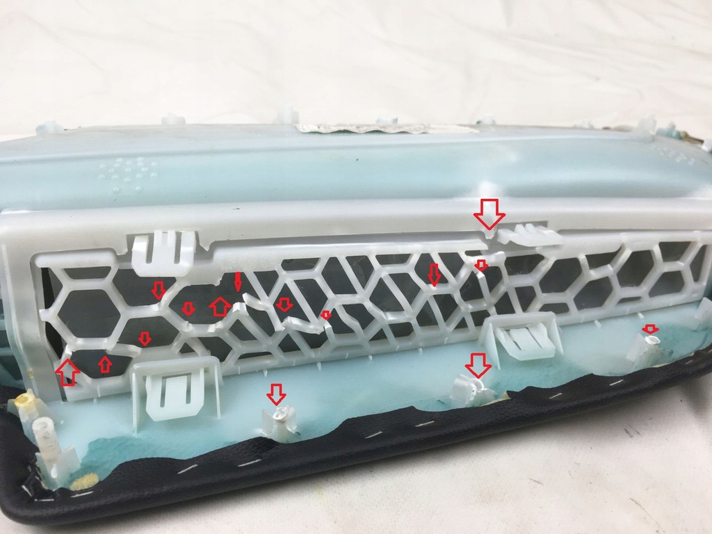 фото №8, Ford mustang 19- оббивка обшивка двері лівий перед