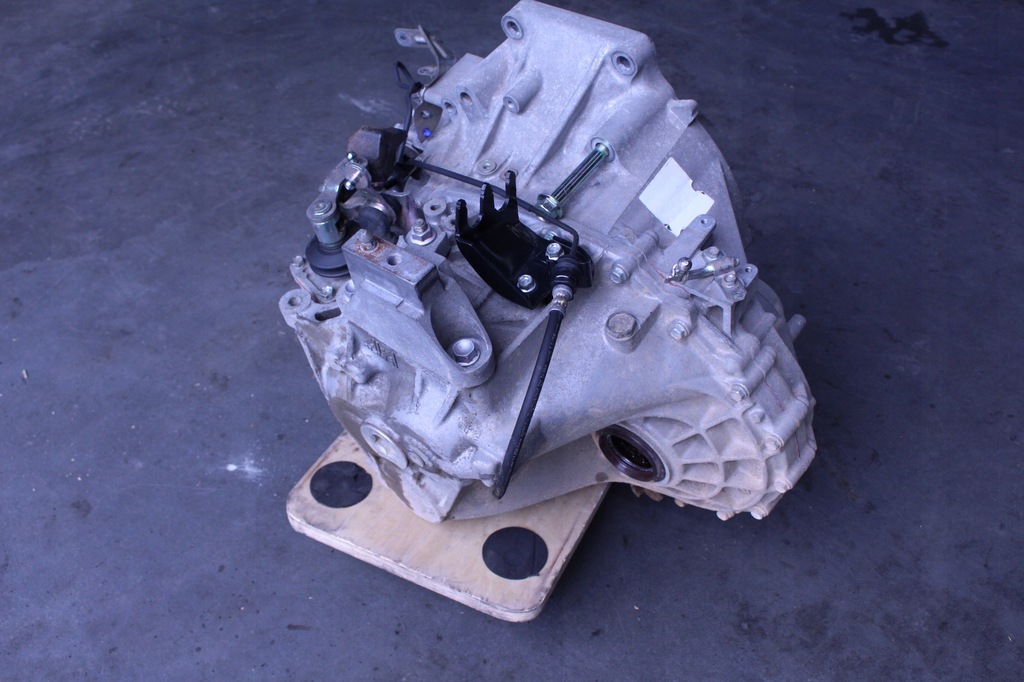 фото №5, Коробка передач передач mazda 3 10r. 2.2d r2