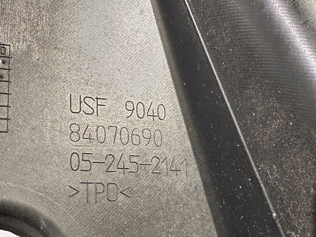 фото №11, Захист лампи задня задній права правої chevrolet camaro cabrio 2016+