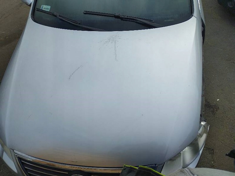 Купити Капот b6 volkswagen passat