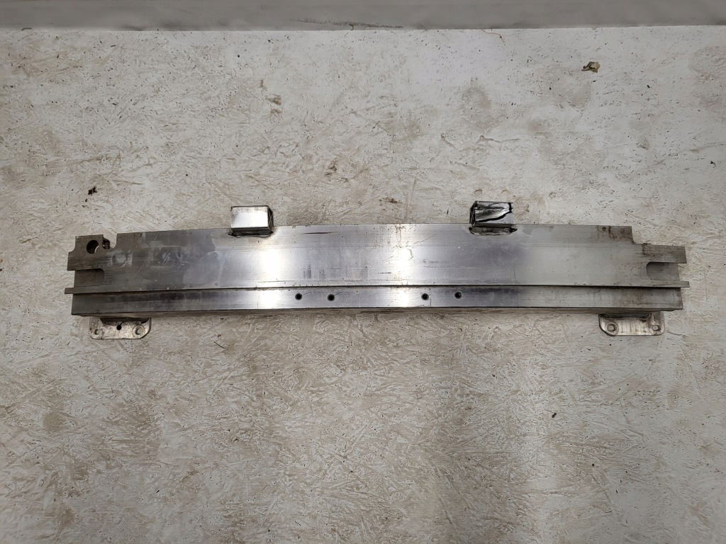 фото №1, Porsche taycan балка бампер задняя усилитель задние