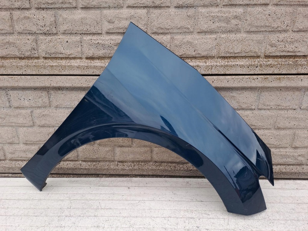 Купити Seat cupra born 21-24 крило передній правий оригінал