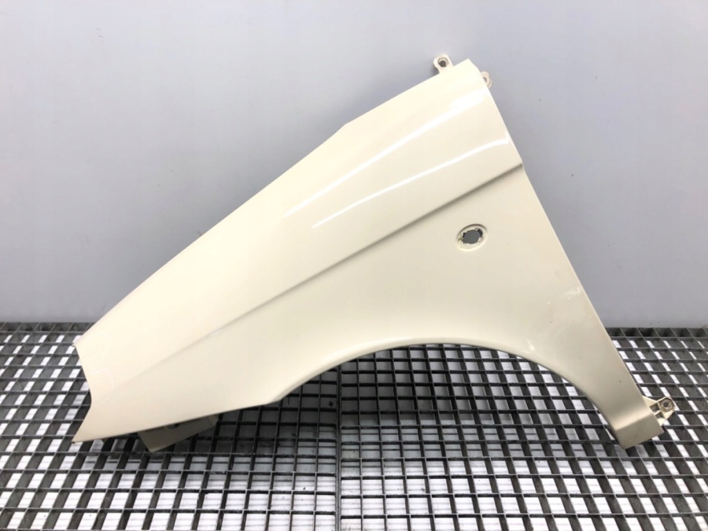 Купить Крыло  левое  перед lancia ypsilon хэтчбек 03-11