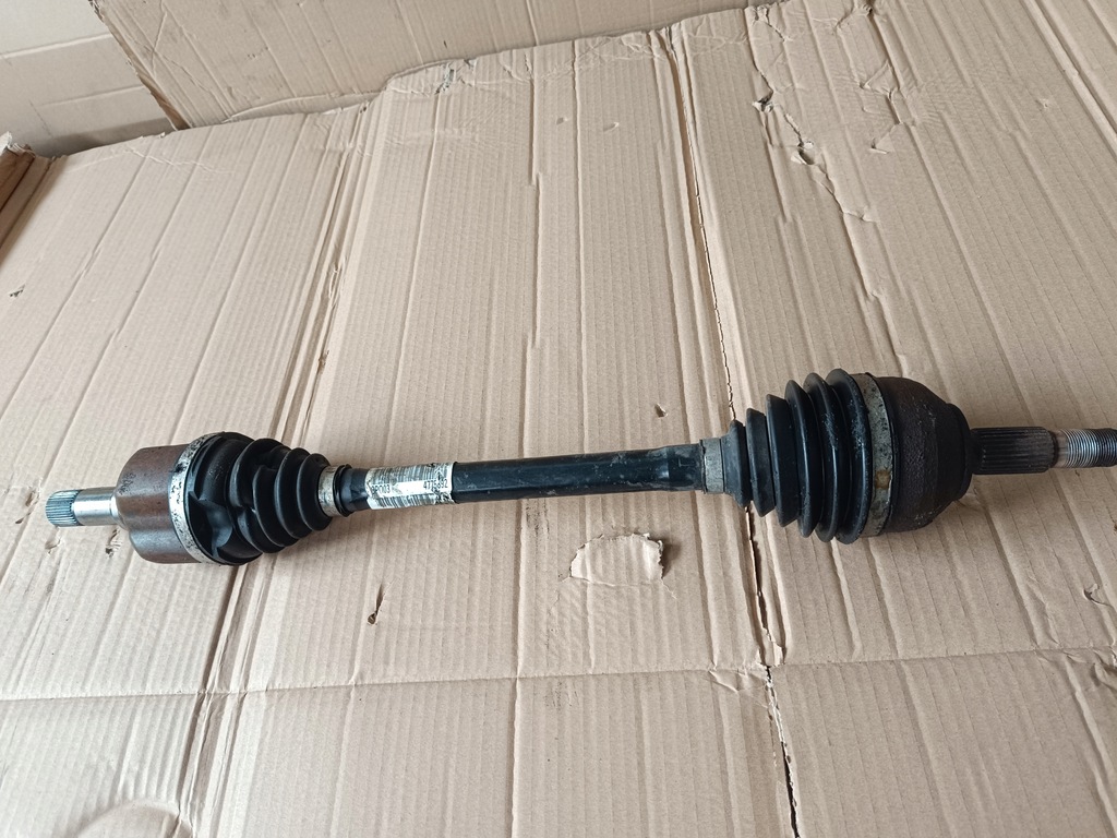 фото №1, Привідний вал лівий перед citroen jumpy iii 3 spacetourer 9813092180