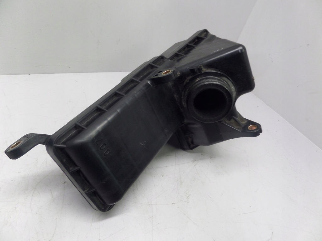 фото №1, Резонатор вентиляція картера mitsubishi space star 1.8 gdi 98-05