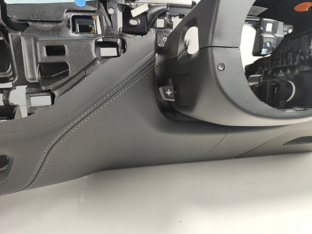 фото №13, Панель приладів панель  приладова шкіра hud bmw g05 g06 g07 f95 lci lift uk rl rhd