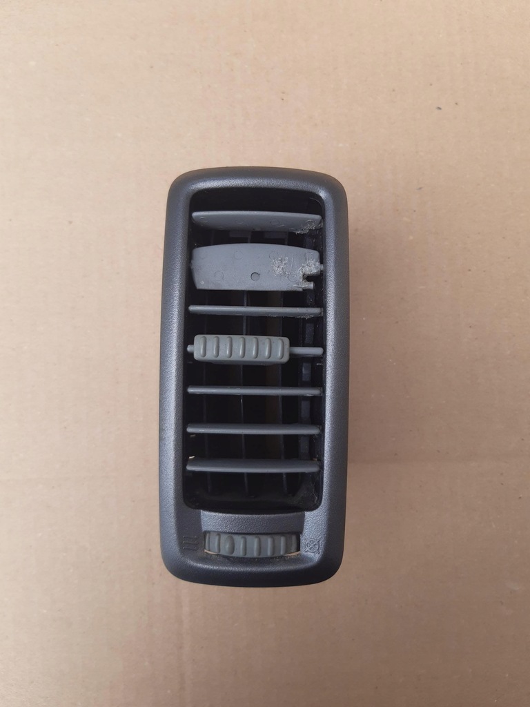 фото №1, Trafic vivaro primastar решётка обдув вентиляции