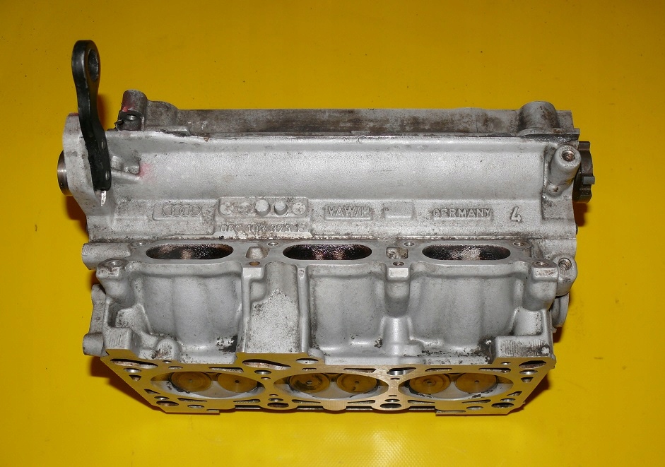 Головка головки двигуна ліва + права audi a6 c5 a4 b6 3.0 v6 asn splanowane Оригінал