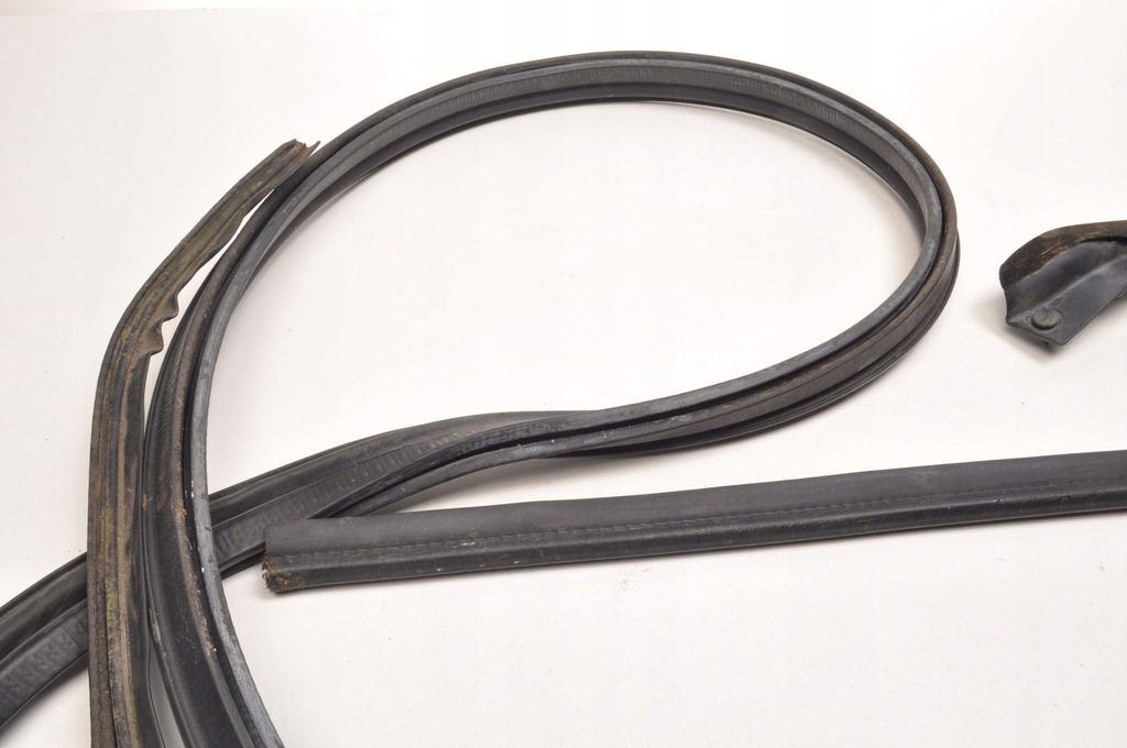 фото №7, Aston martin vantage 4.7 прокладка extd686