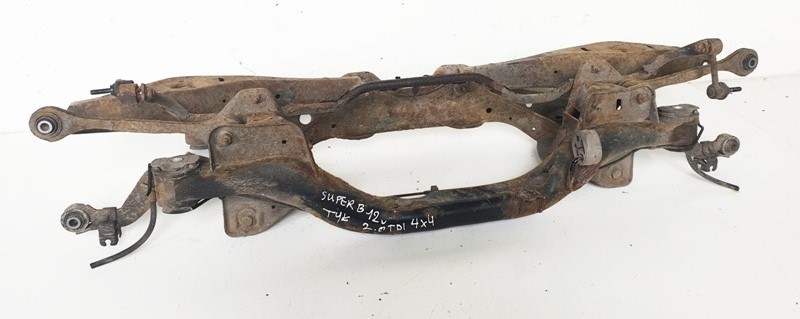 фото №8, Skoda superb ii 4x4 підрамник балка підвіска задня