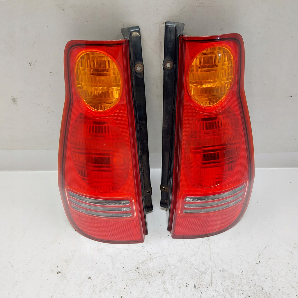 фото №16, Hyundai matrix лампа левая + правая задняя