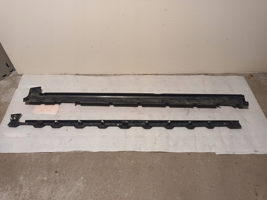 фото №6, Молдинг поріг права mg4 поріг правий