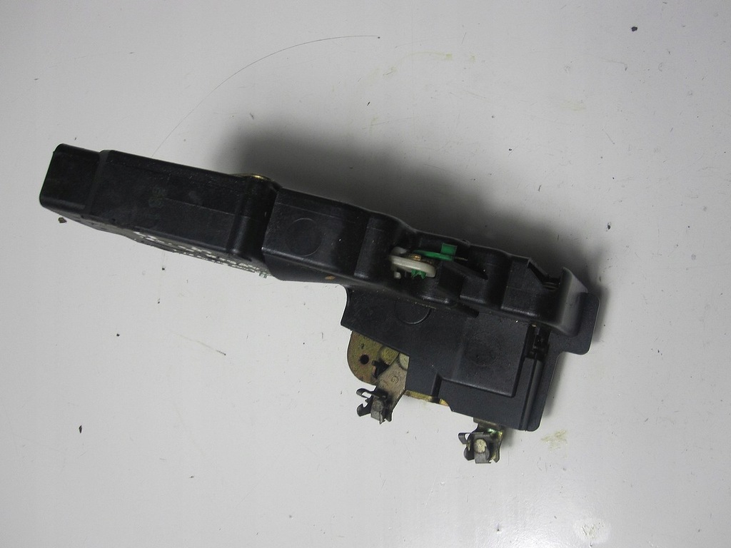 фото №12, Замок двері передній лівий mitsubishi space star 99r