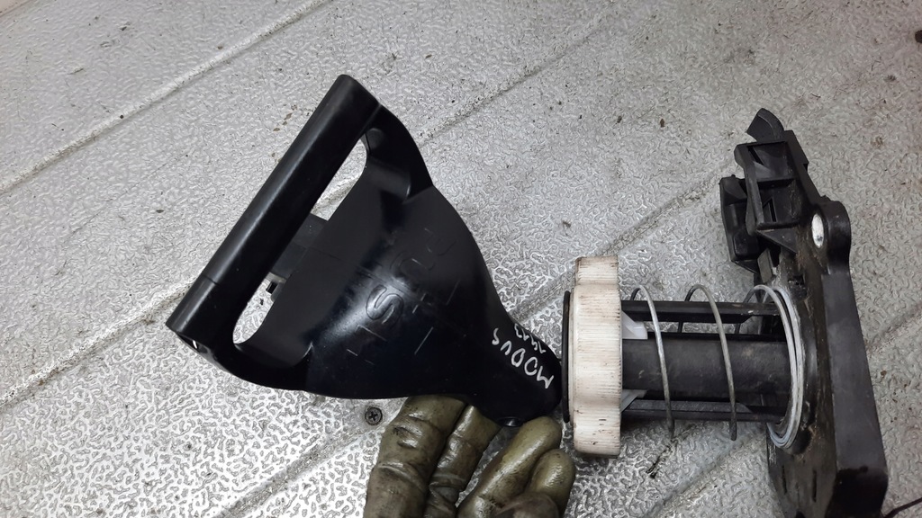 фото №3, Подъемник колеса запасного renault modus 8200269378