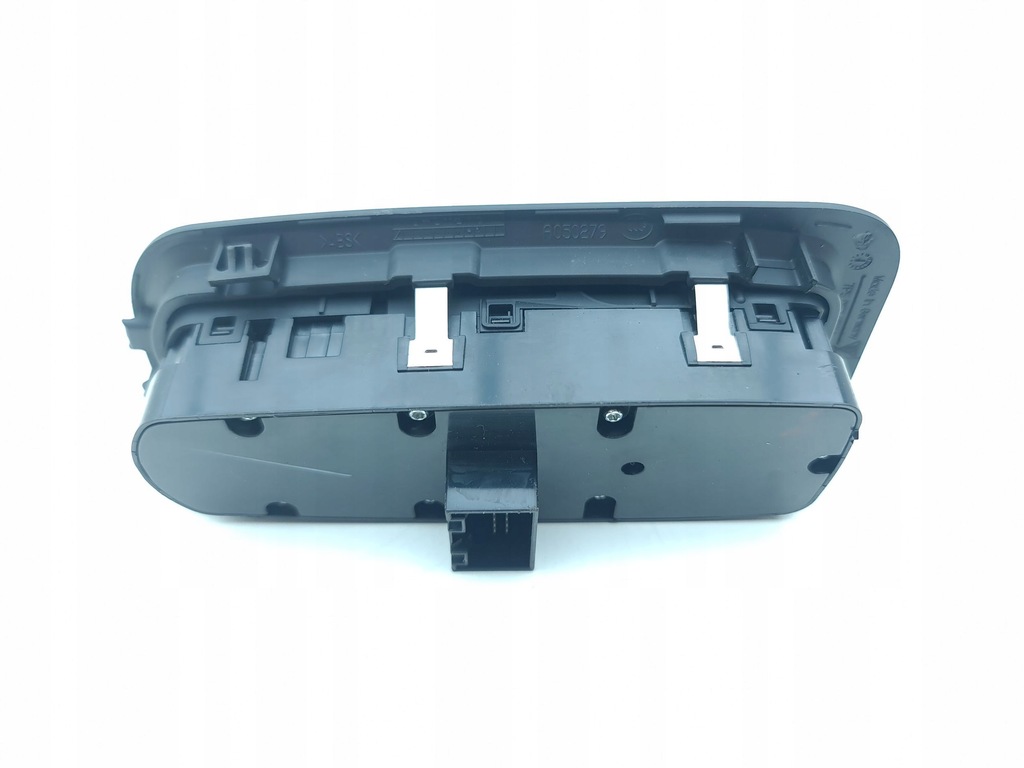 фото №7, Porsche cayenne 92a 2011 права сторона кнопки вікон