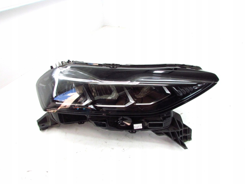 фото №1, Citroen ds3 crossback lift лампа правый перед full led europa 9845437080