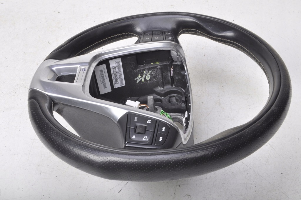 фото №5, Volvo v40 ii воздуховод кожаный rdesign многофункциональный