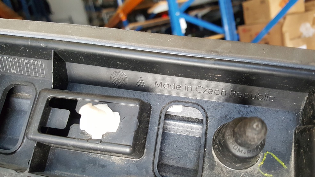 фото №10, Молдинг дверь левый перед vw arteon 3g8853969b