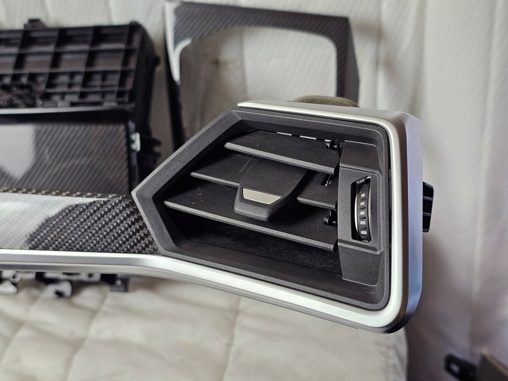 фото №8, Молдинг dekor консоли карбон bmw 3 g20 g80 g82 m3 m4 бардачок решётка обдув