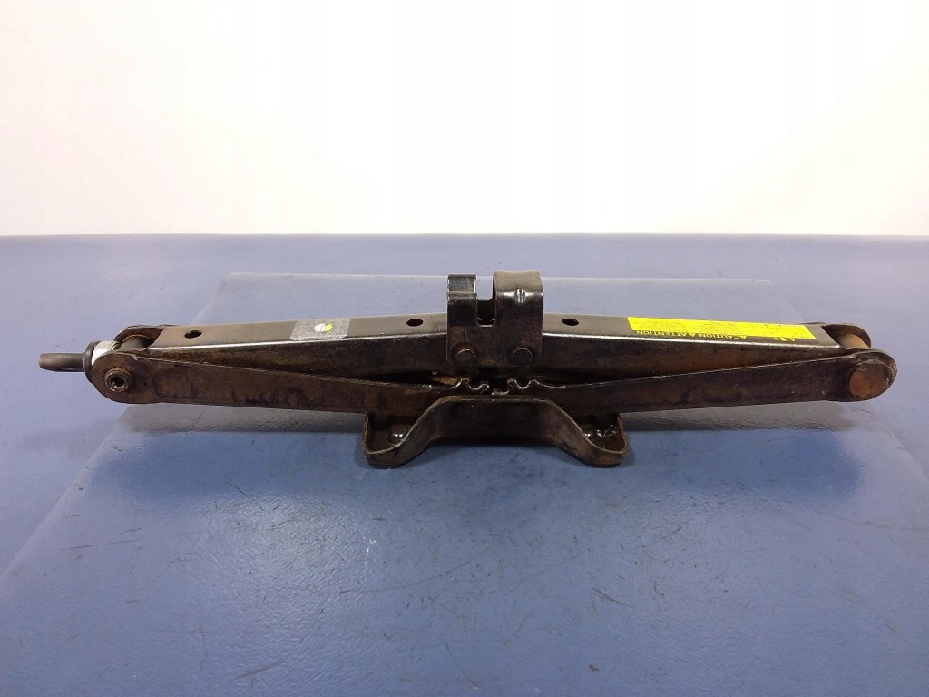 Lexus rx ii xu30 вкладыш багажника ключи Доставка