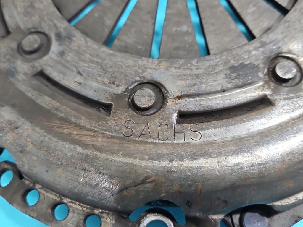 фото №12, Двухмассовый маховик колесо сцепление citroen c4 grand picasso i 06-13 1.6 hdi автоматическая коробка передач