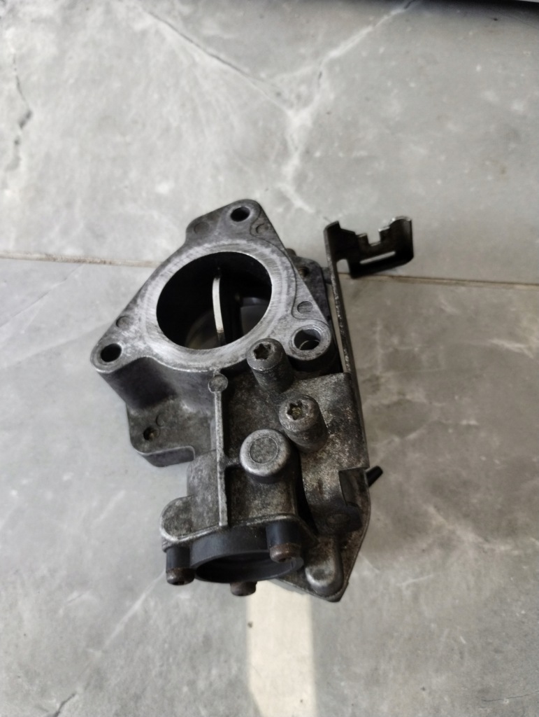 фото №2, Дросельна заслінка opel 55195014