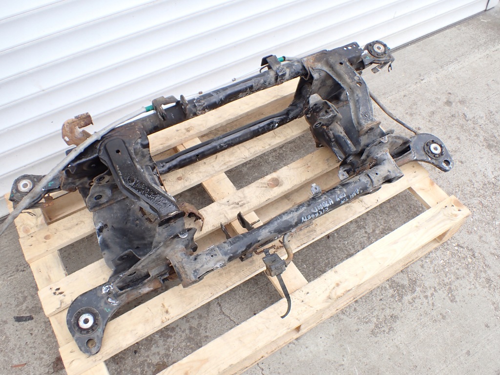 фото №14, Подрамник задняя балка задняя подвеска citroen ds5 hybrid europa