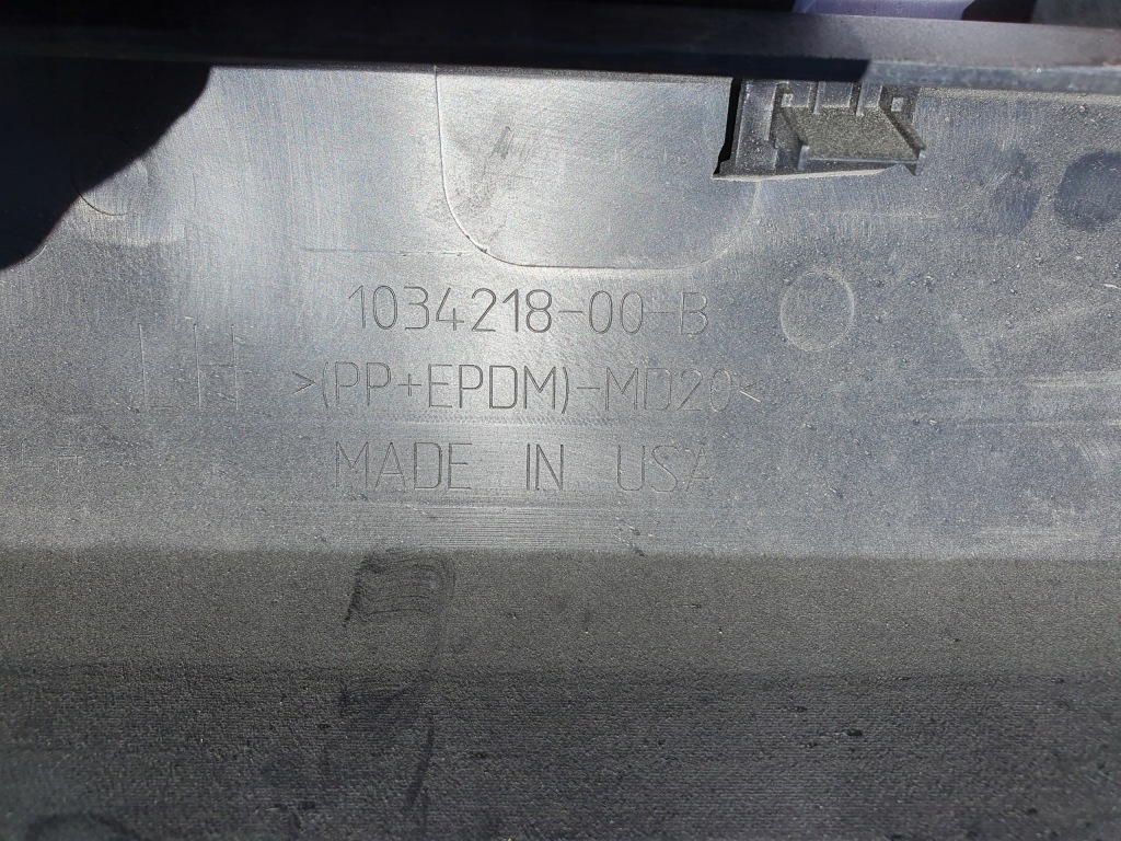 Молдинг поріг ліва tesla x 1034218-00-b поріг Київ