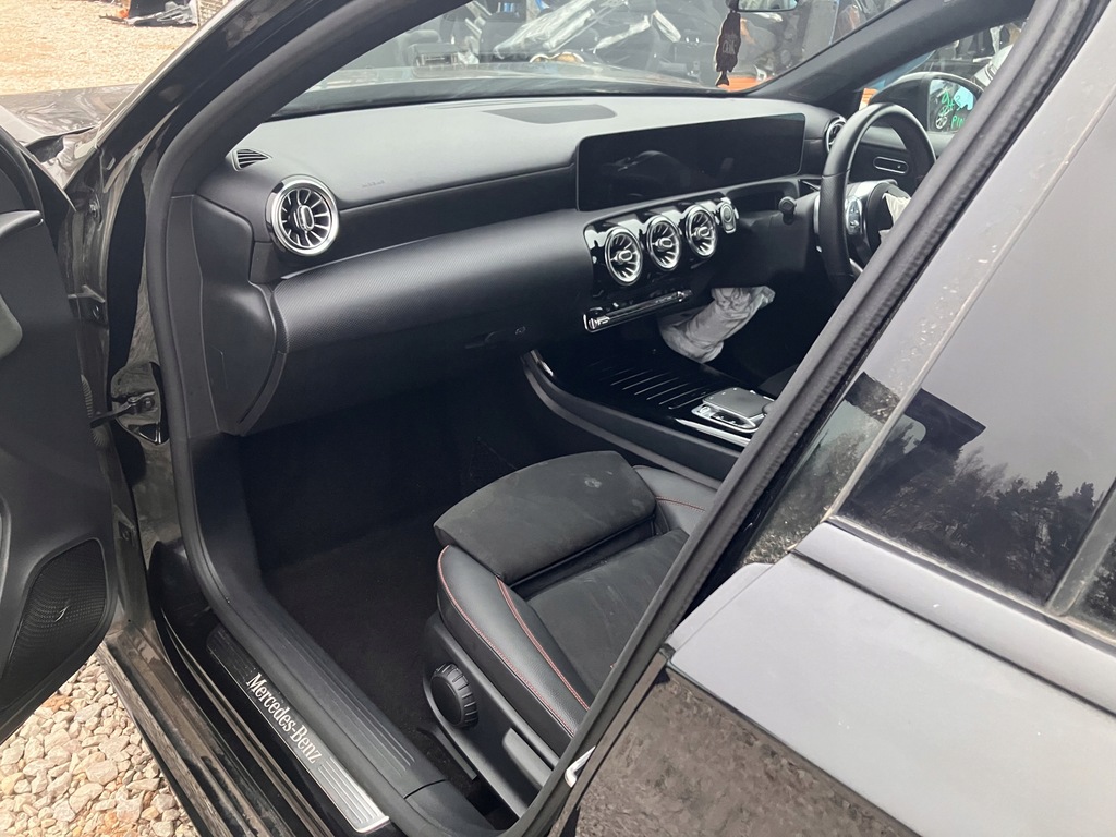 фото №9, Панель приладів панель приладів amg mercedes a klasa w177 uk