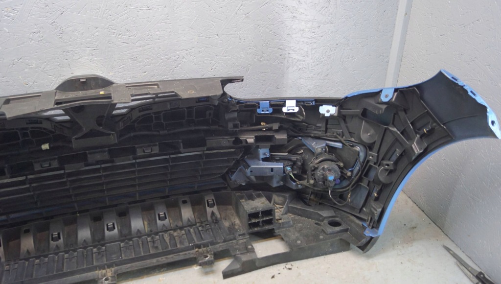 Renault megane 3 рестайлинг  купе бампер перед terpb z2172 Киев