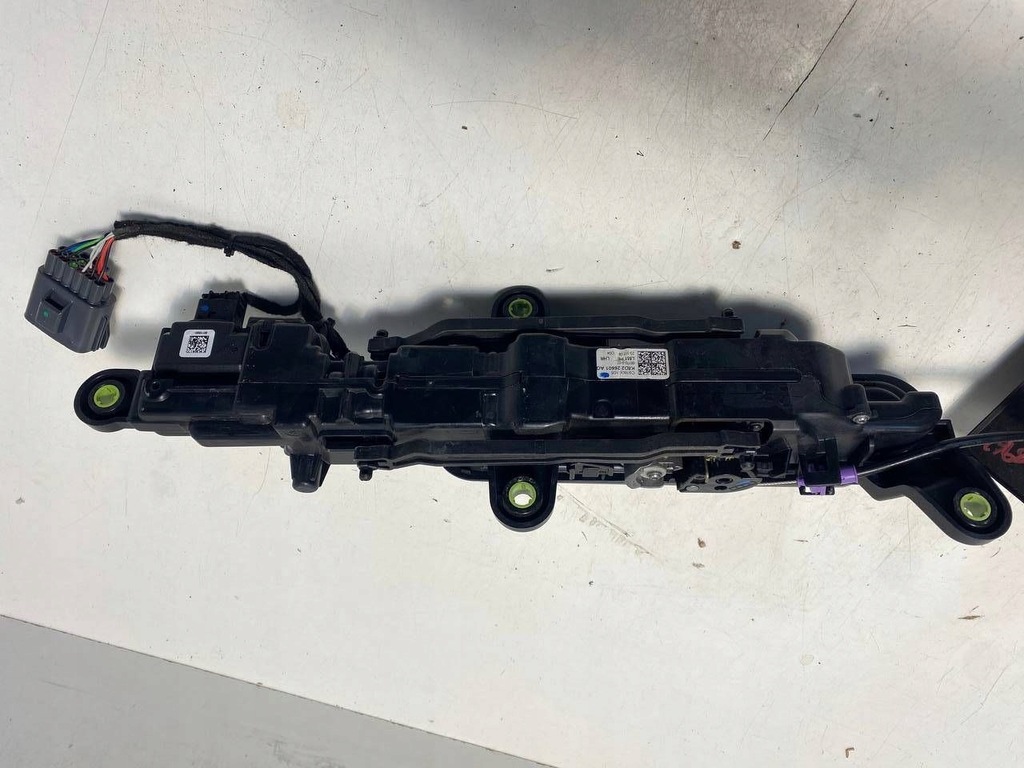 фото №2, Land rover range rover evoque l551 замок дверь задних k8d226601ag