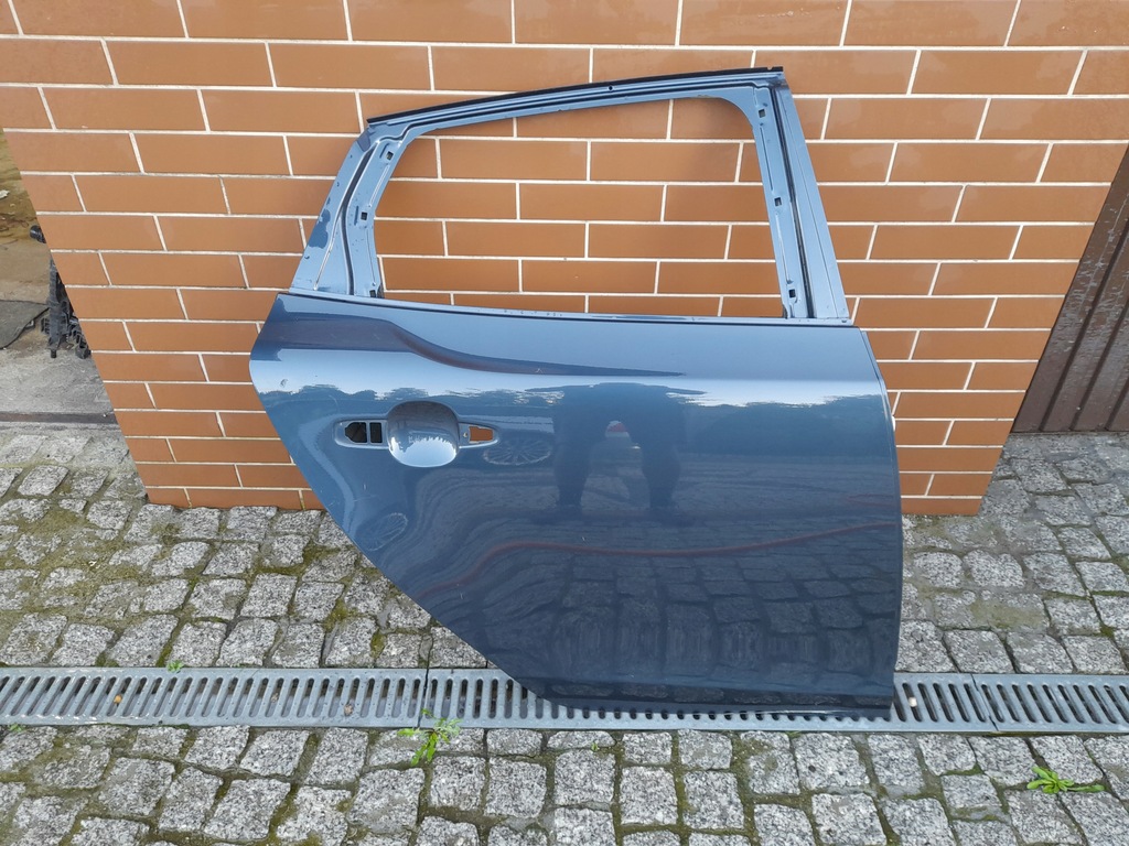 фото №1, Volvo v40 ii 2012 праве задні двері задня правий