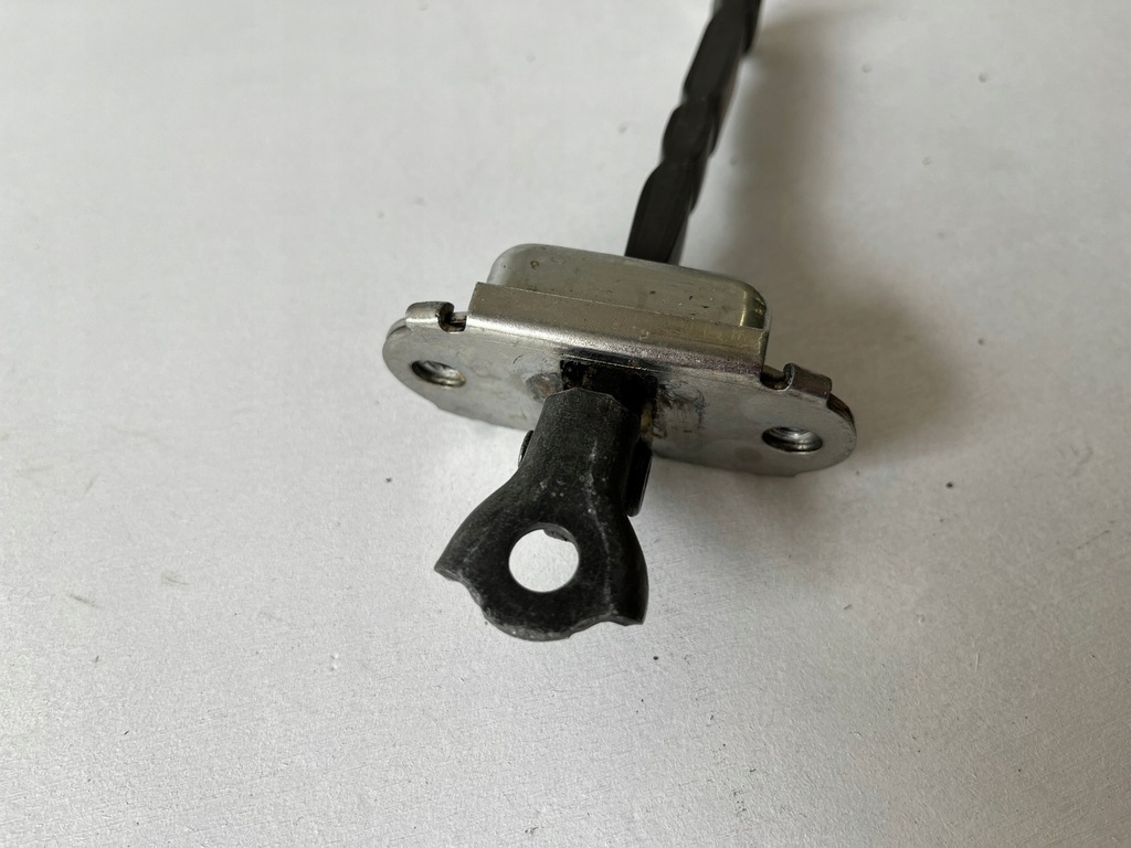 фото №8, Auris ii обмежувач двері перед лівий правий