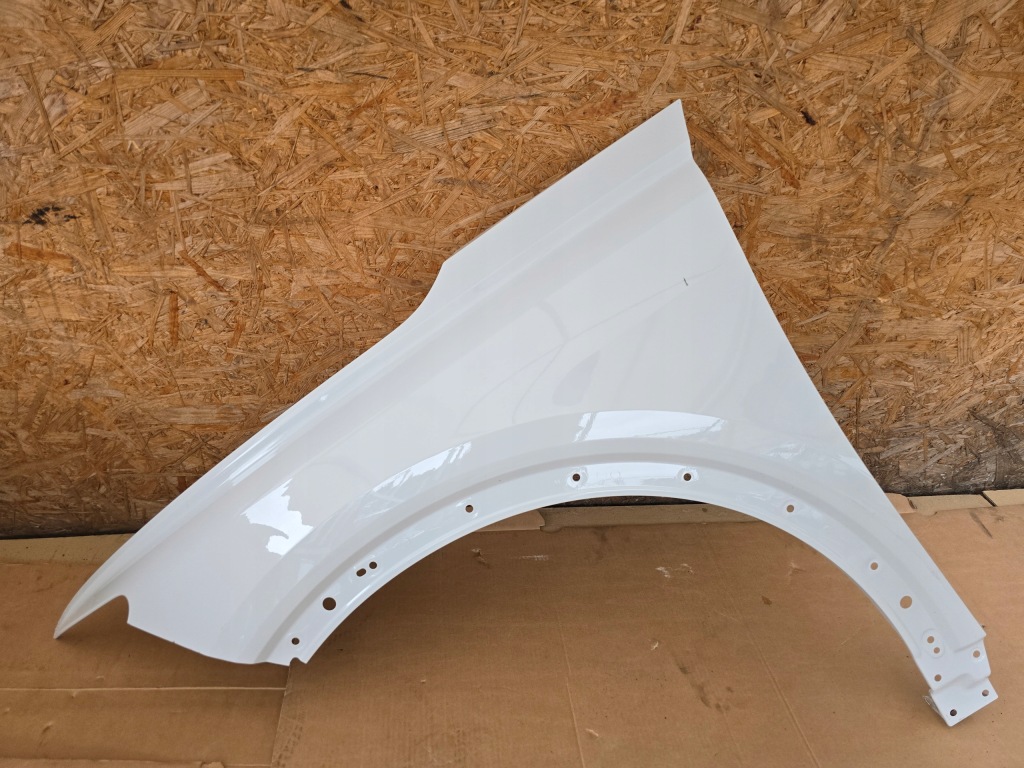 фото №1, Audi q4 89a крила лівий передній