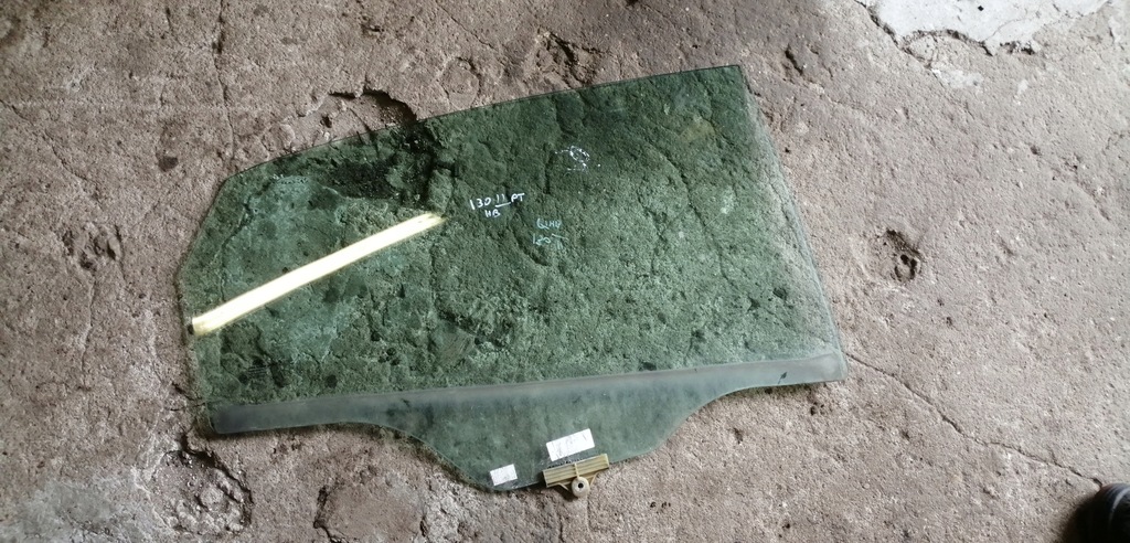 фото №1, Hyundai i30 ii hb стекло правая задняя задняя 14rok