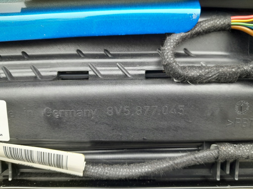 фото №11, Audi s3 8v lift sedan sedan крыша панорама люк lx5j