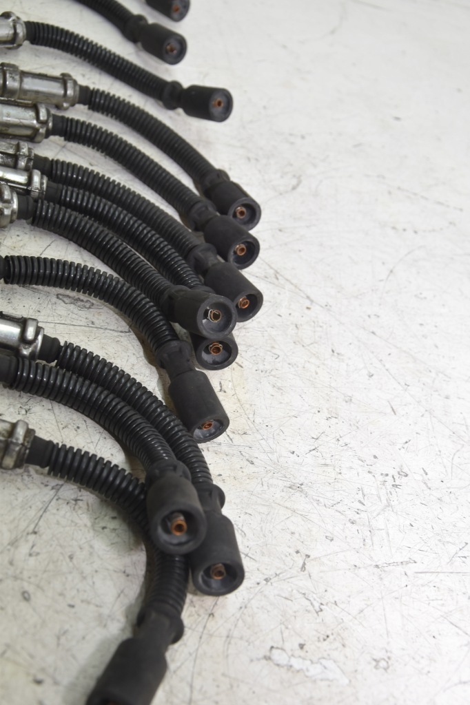 фото №4, Mercedes w220 w163 v8 шланг запалювання 1121500218