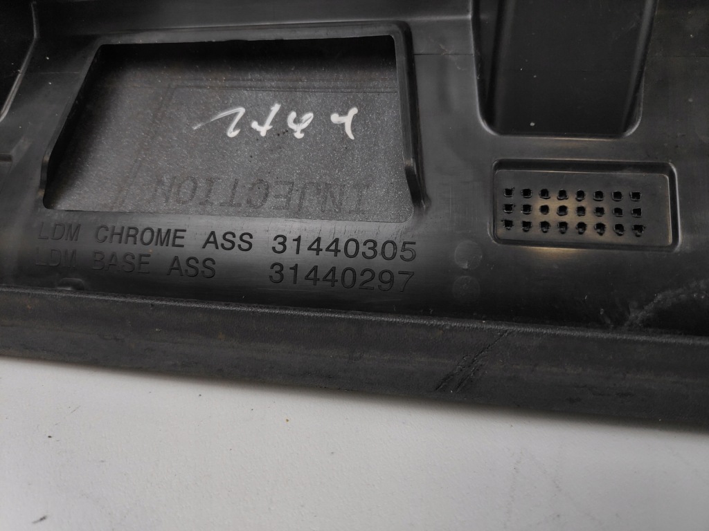 фото №12, Volvo xc60 ii молдинг двері правий задня 31440297